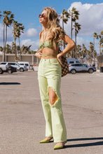 Load image into Gallery viewer, DISTRESSED WIDE CUT STRAIGHT LEG JEANS - Exotica Luxe Boutique